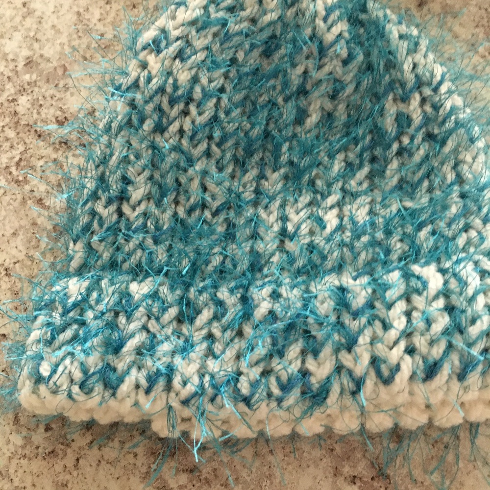 NWOT Kids Chunky Knit Handmade Hat kids youth